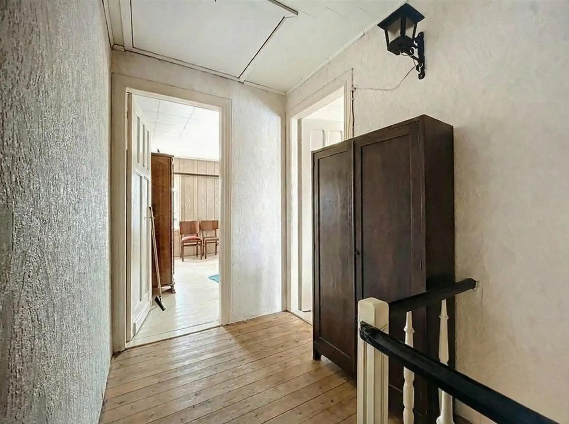 Charmante gezinswoning met garage op perceel van 257m²  foto 12