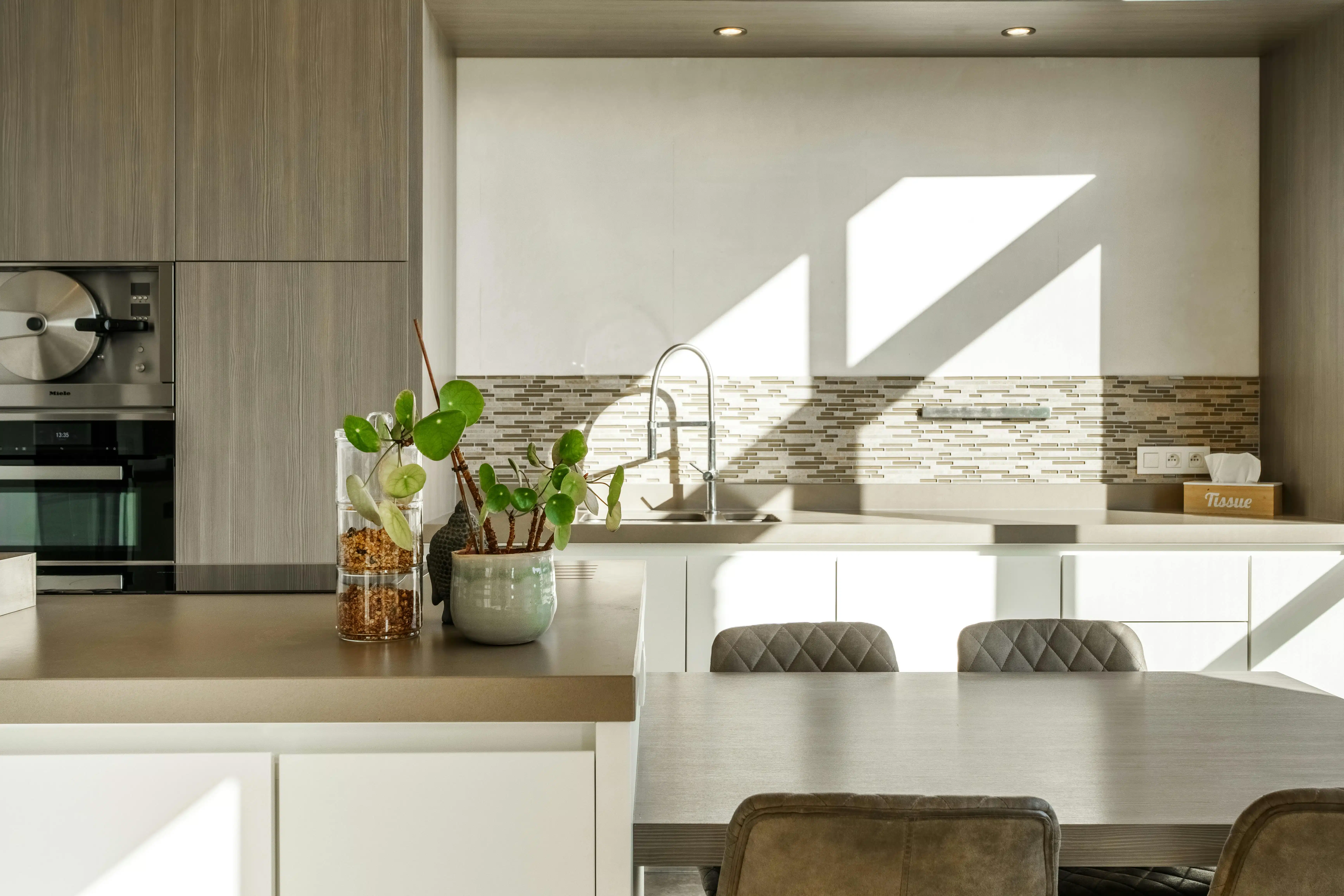 Kwalitatief huis te koop met 5 slaapkamers en garage in Ieper  foto 10