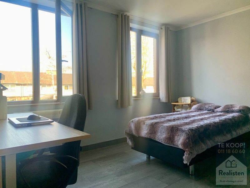 Gerenoveerd appartement met centrale ligging èn 2 slaapkamers foto 22