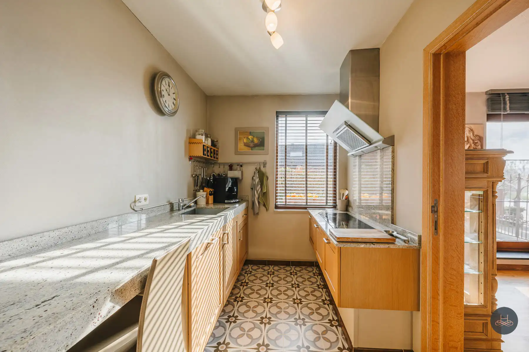 Ruime energiezuinige woning in het groen met ruime tuin foto 13