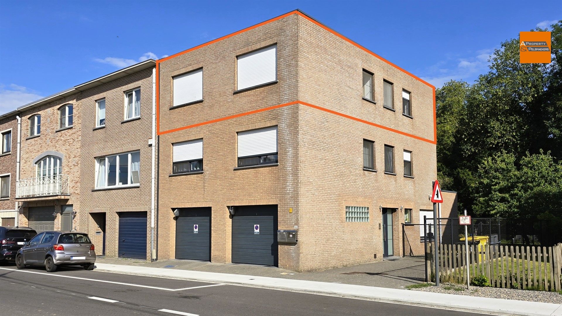 Appartement met twee slaapkamers. foto {{pictureIndex}}