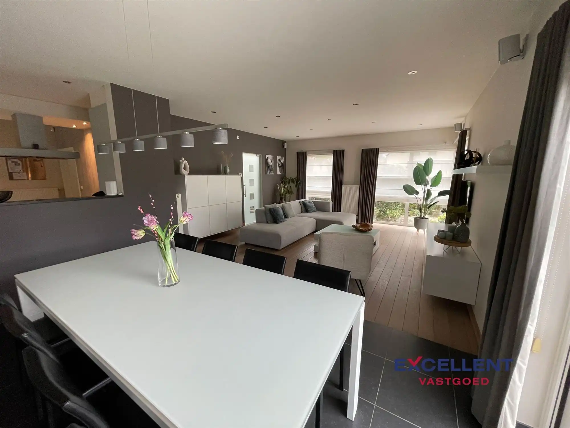 Prachtige vrijstaande woning te huur in doodlopende straat Leerne! foto 5