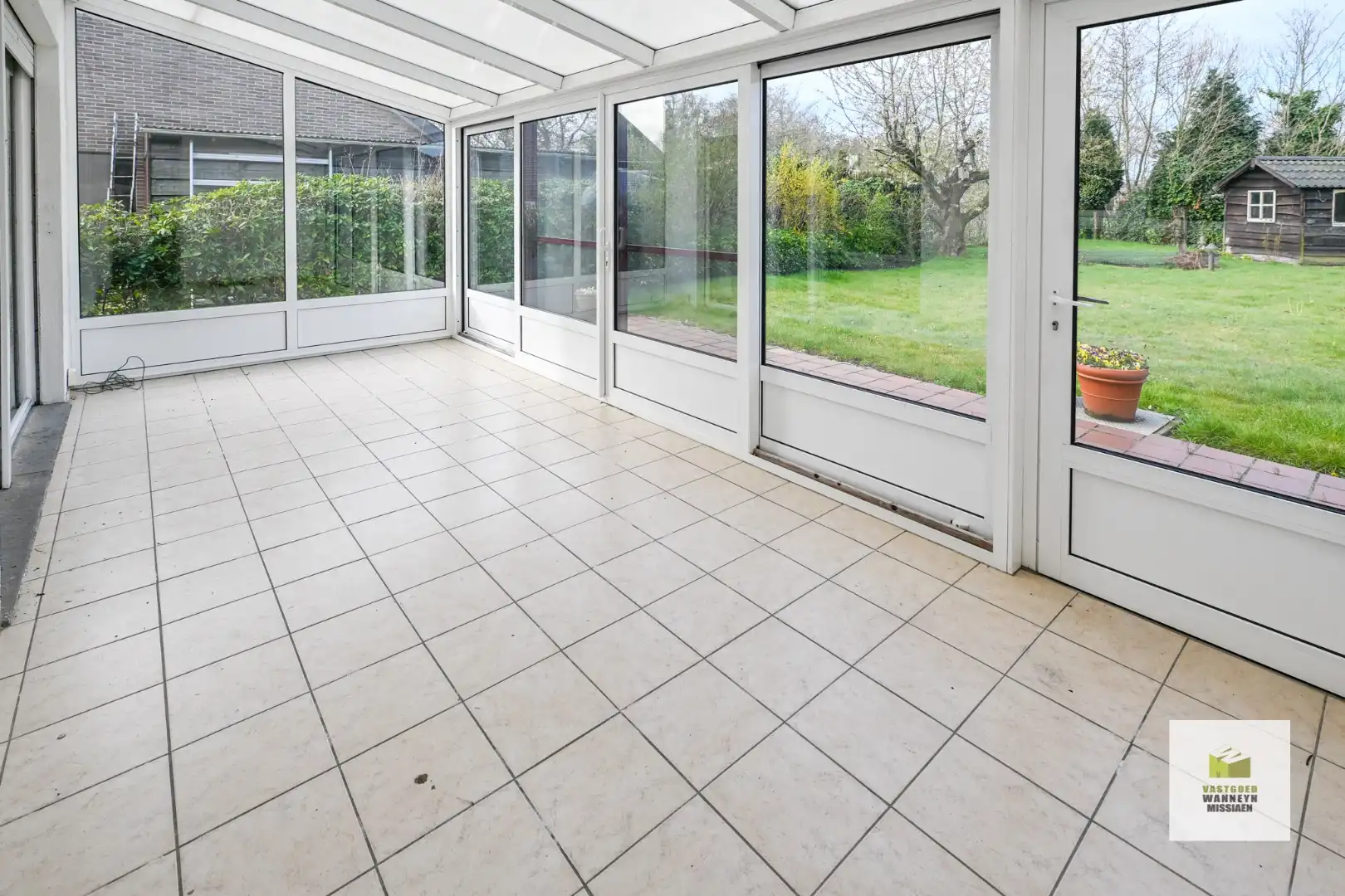 Rustig gelegen woning met 5 slaapkamers op 673m2 foto 6