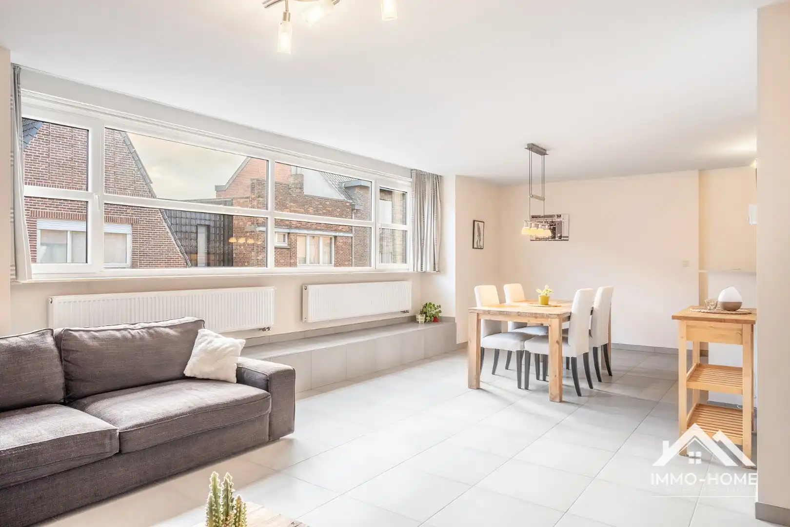 Modern instapklaar appartement op een topligging! foto 12