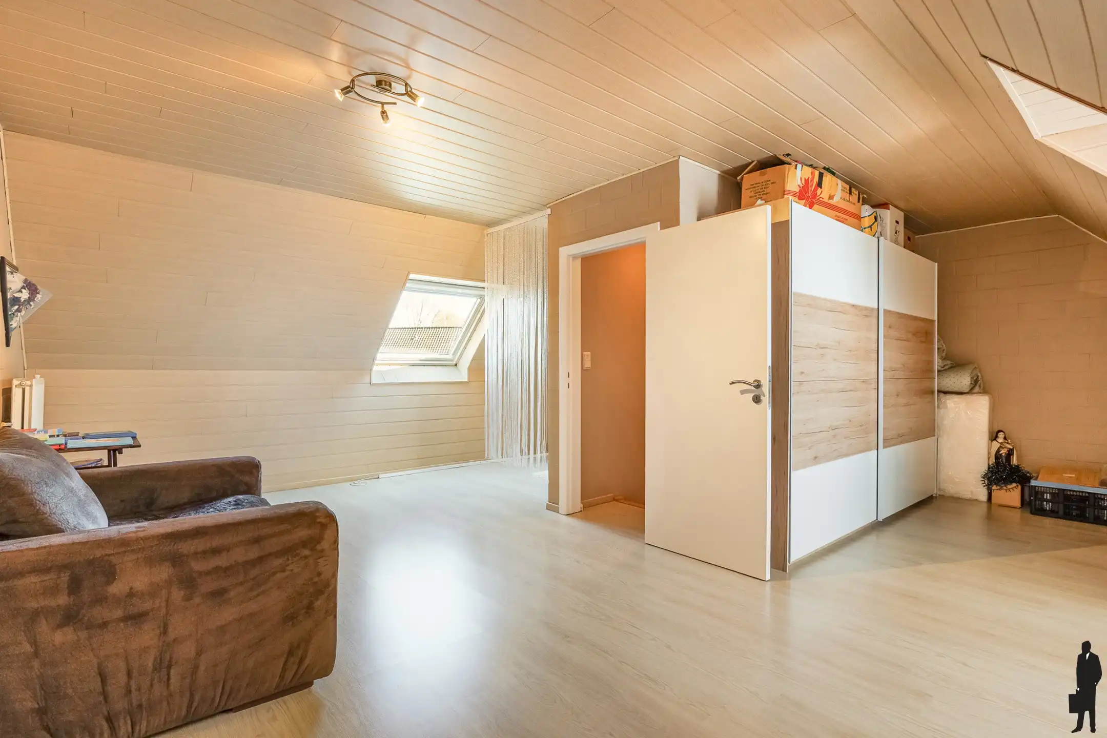 Charmante gezinswoning met 4 slpk in rustige woonwijk foto 17