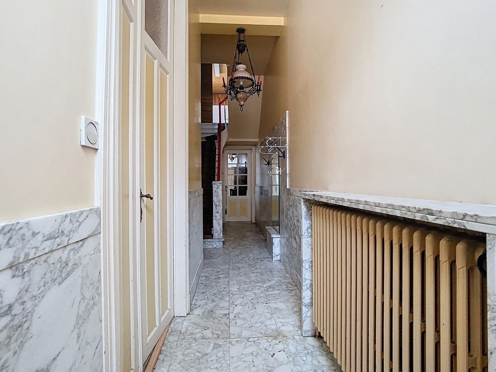 Prachtig Authentiek Herenhuis, met 3 SLPK,  op Toplocatie! foto 2