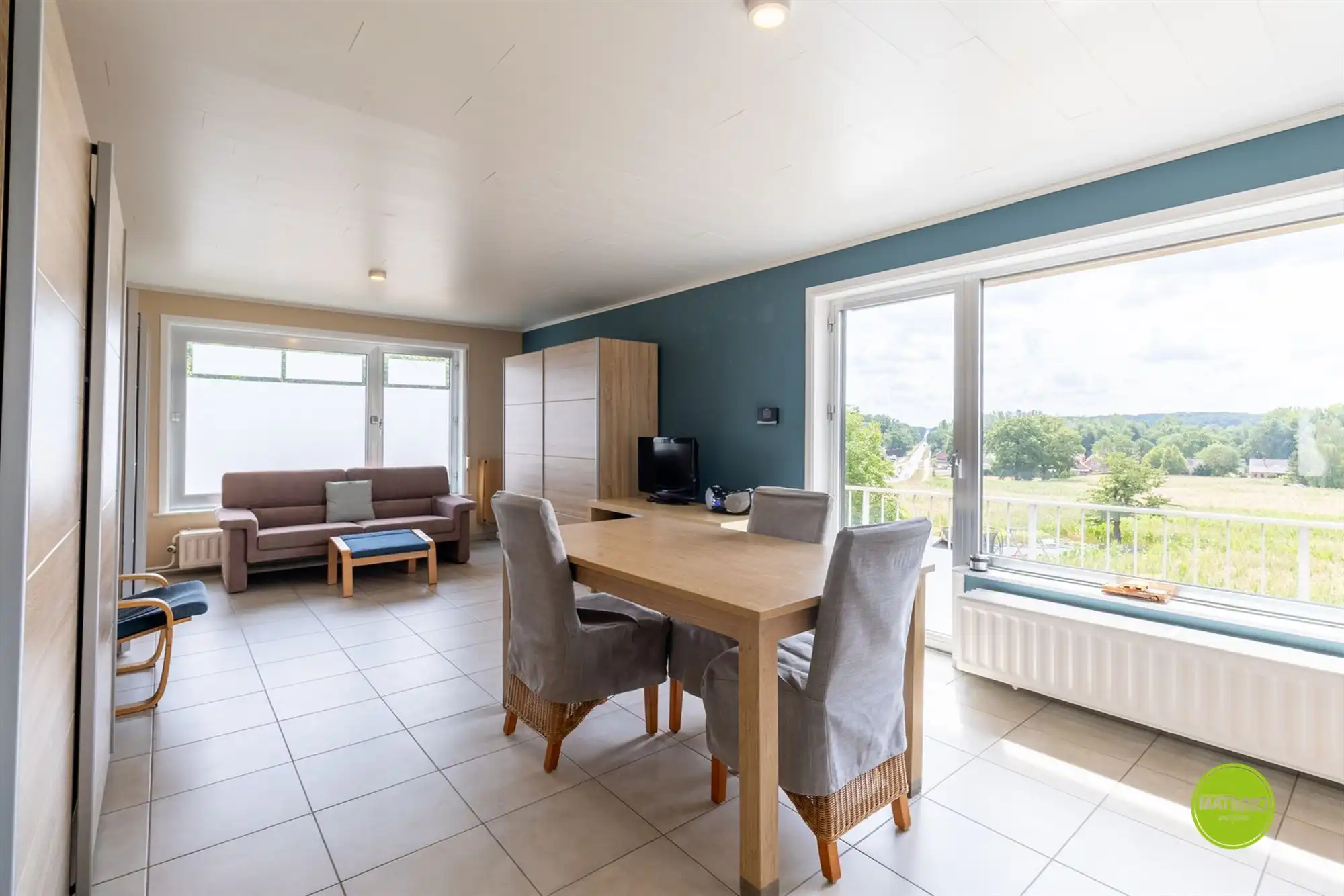 Ruim appartement met 2 slaapkamers en zuidgericht terras  foto 3