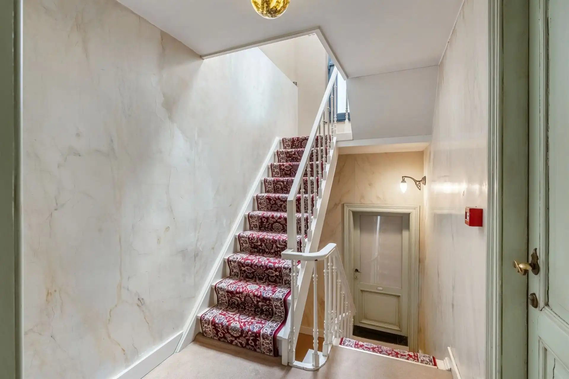 Charmante herenwoning met karakter en diverse woonmogelijkheden. foto 19