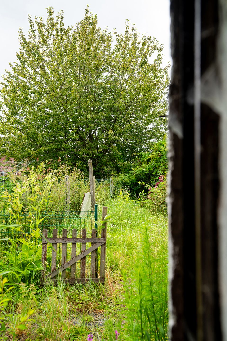 Te renoveren woning in Outer foto 13