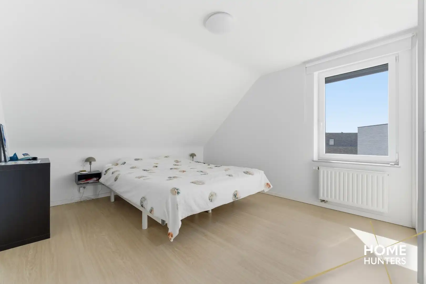 Exclusieve, energiezuinige Halfopen bebouwing (2017) met 4 slaapkamers, zonnige tuin en hoogwaardige afwerking te Ieper foto 17