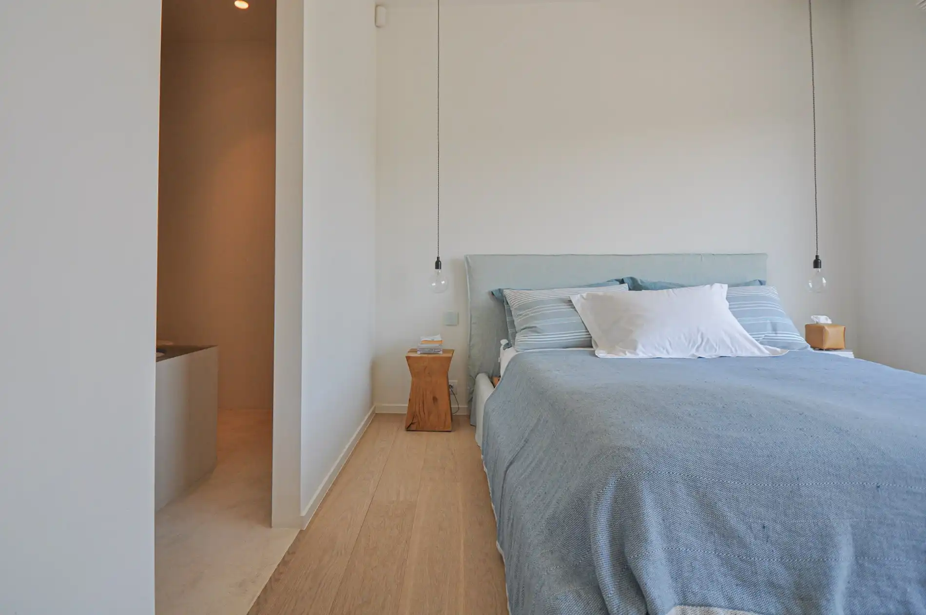 Subliem hoekappartement met ruime terrassen gelegen in het prestigieuze domein Tennis Garden. foto 27