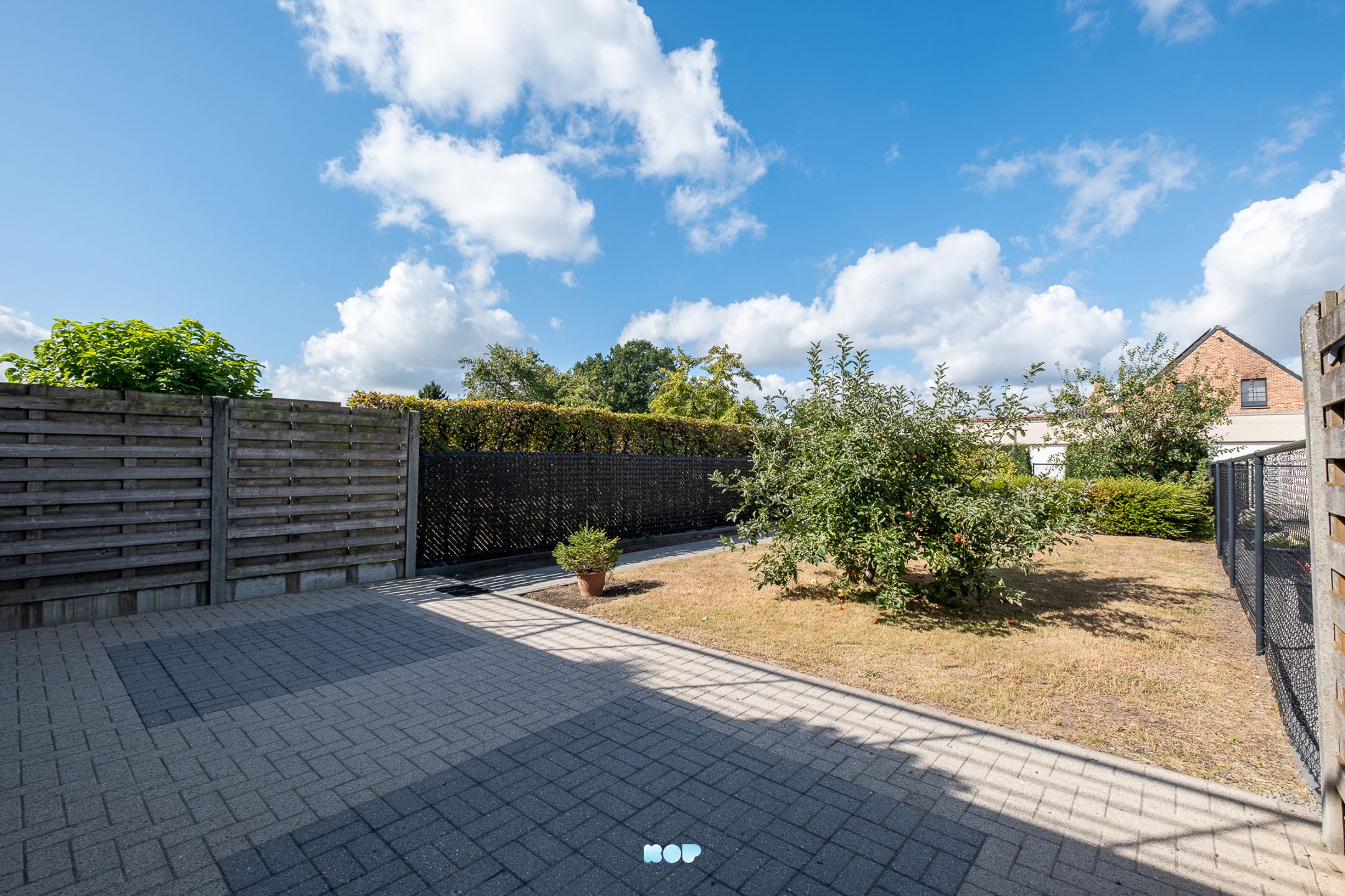 Gelijkvloers appartement met zonnige tuin in Oelegem (Ranst) foto 20