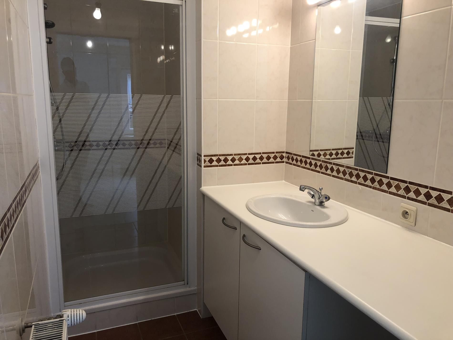 Gelijkvloers appartement met 1 slpk en terras foto 9