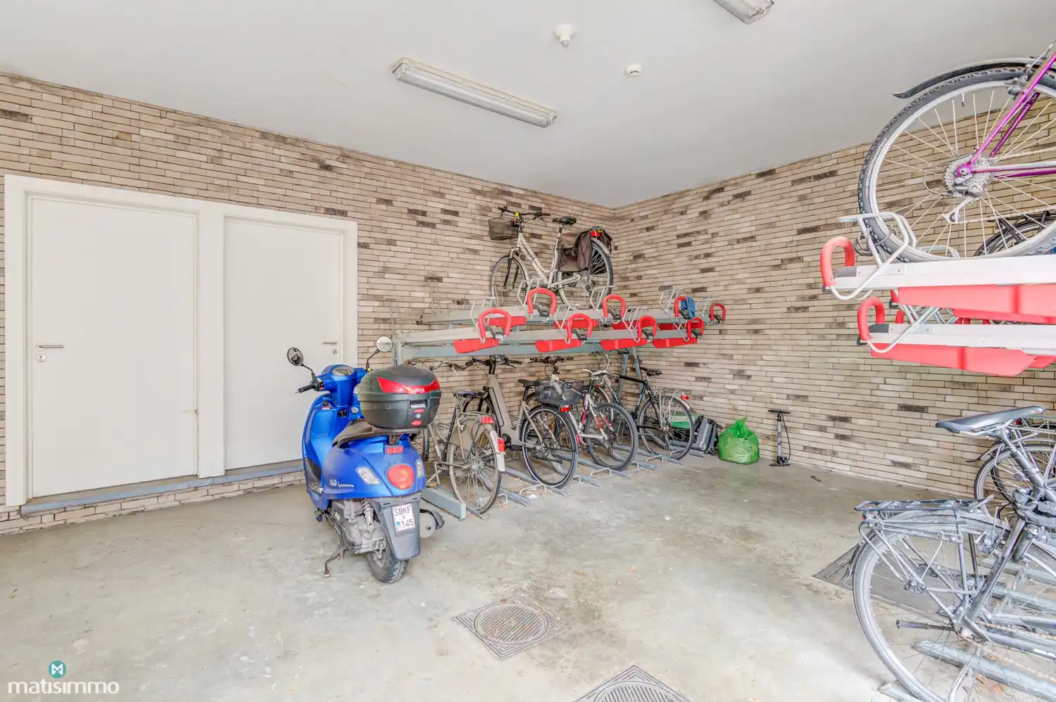 INSTAPKLAAR APPARTEMENT MET EEN UITSTEKENDE LIGGING TE HASSELT foto 13