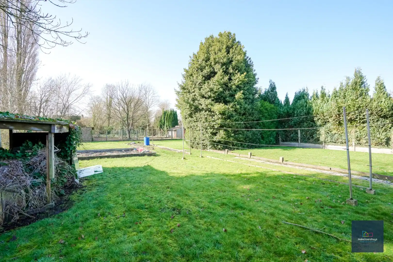 Ruime bungalow met garage op 1980m² grond  foto 30