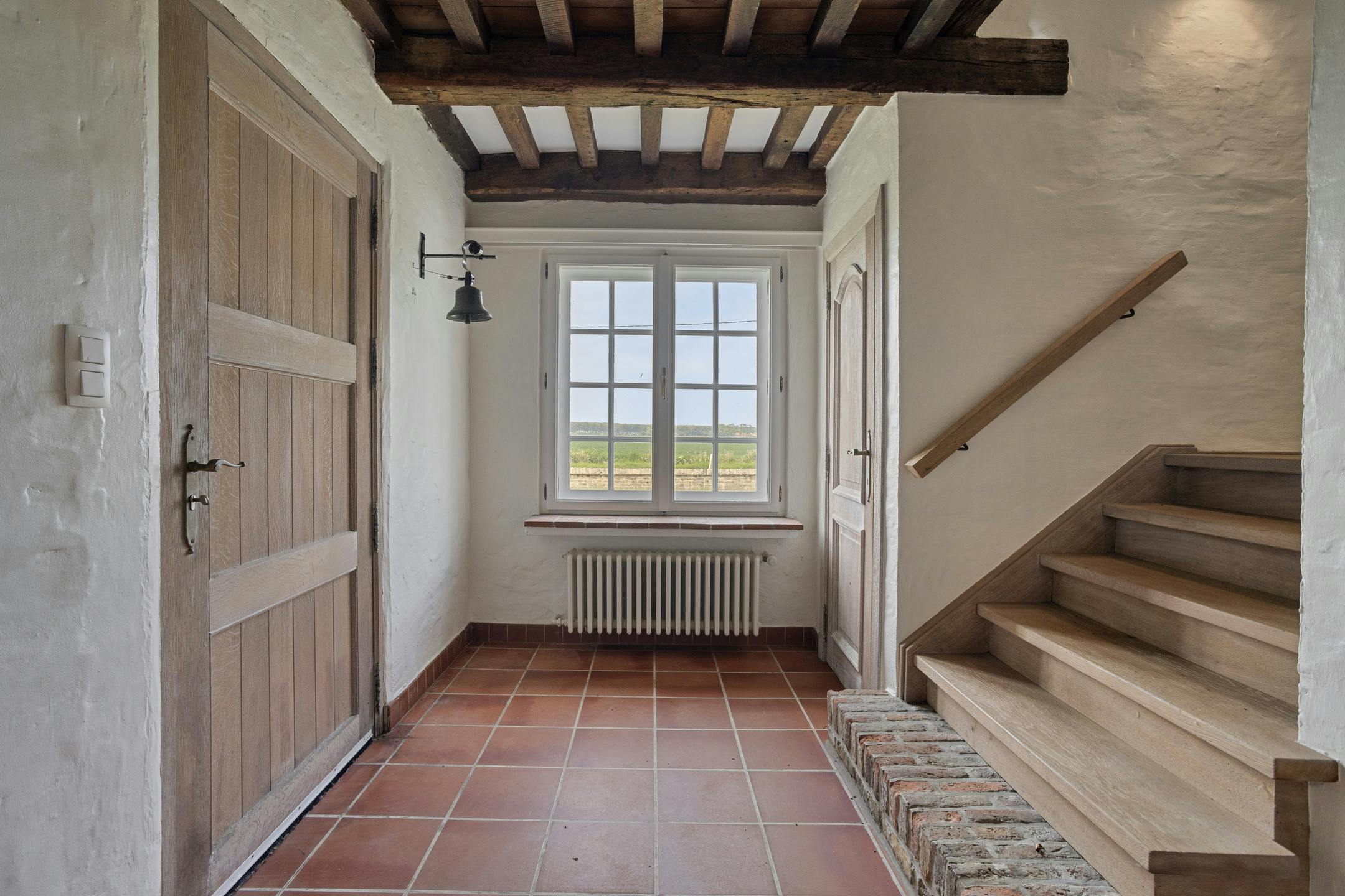 Idyllisch gelegen huis langs de Oude Sluissedijk te Damme foto 10