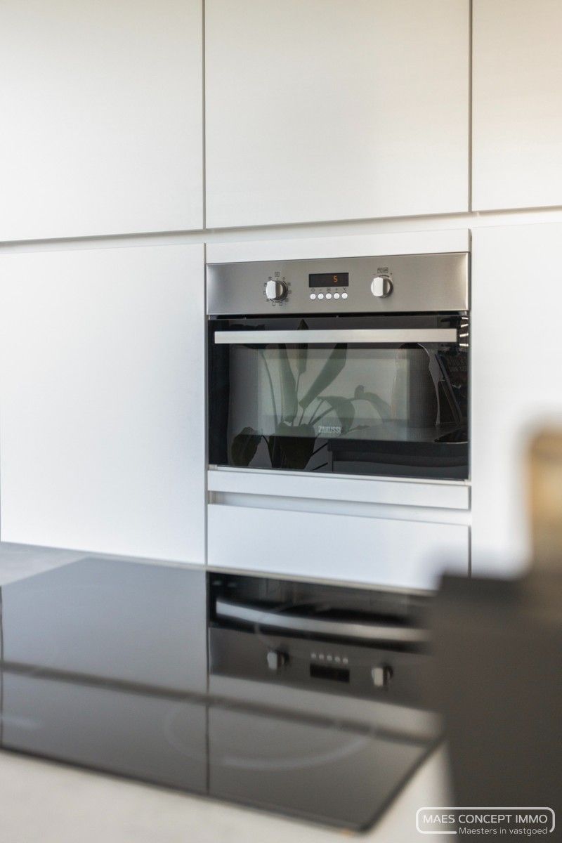 Architecturale alleenstaande woning in Anzegem centrum foto 17