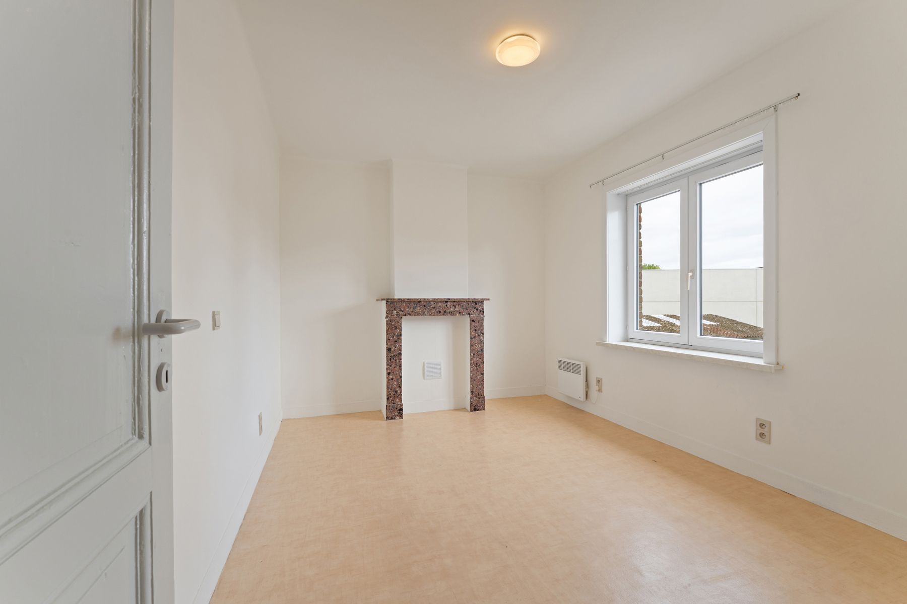 Ruime woning op centrale ligging foto 10