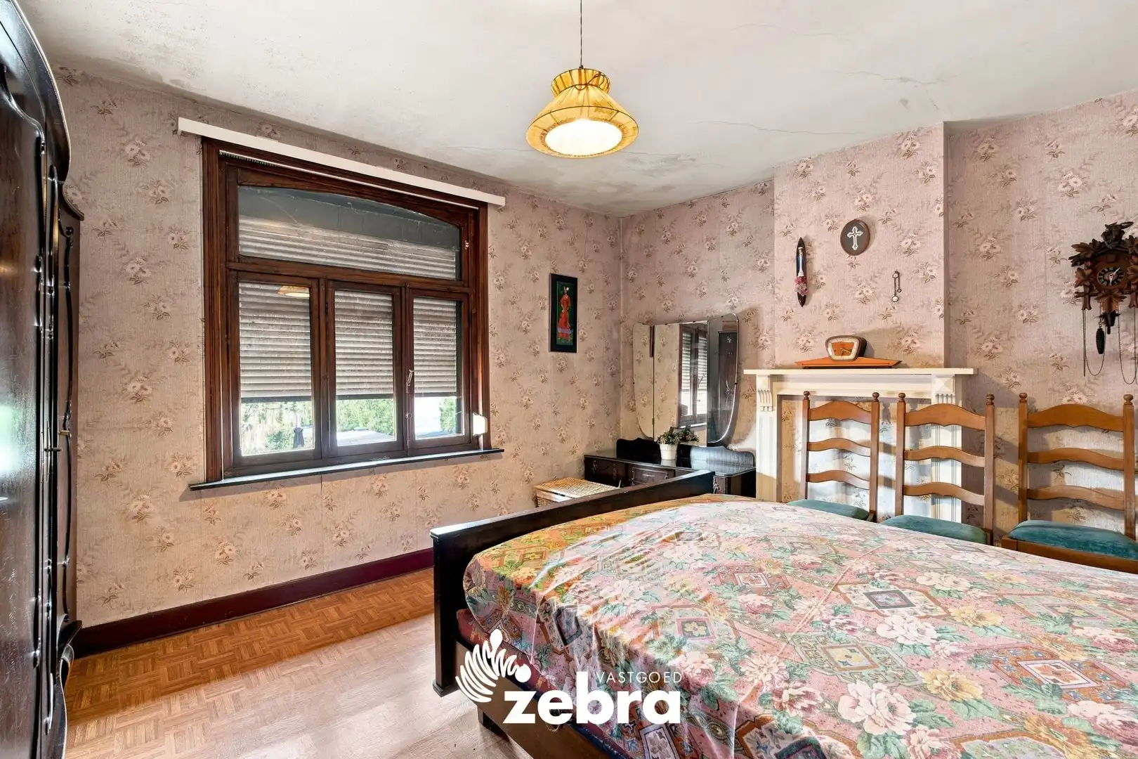 Te renoveren woning met 3 slaapkamers, ruime zolder en tuin in Tielt! foto 12