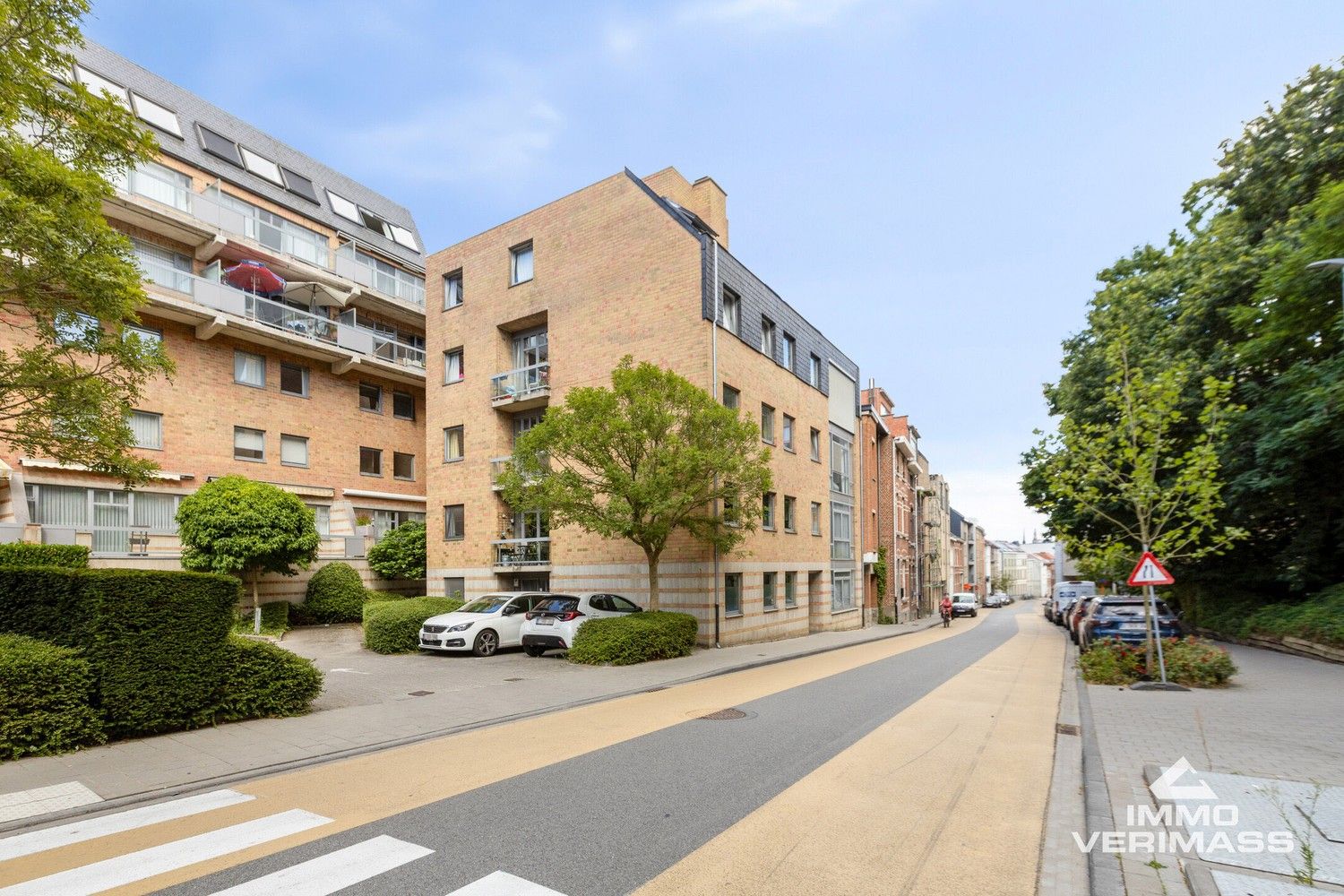 Ruim duplexappartement met 3 slaapkamers, zonnig terras en parking  in Leuven foto 2