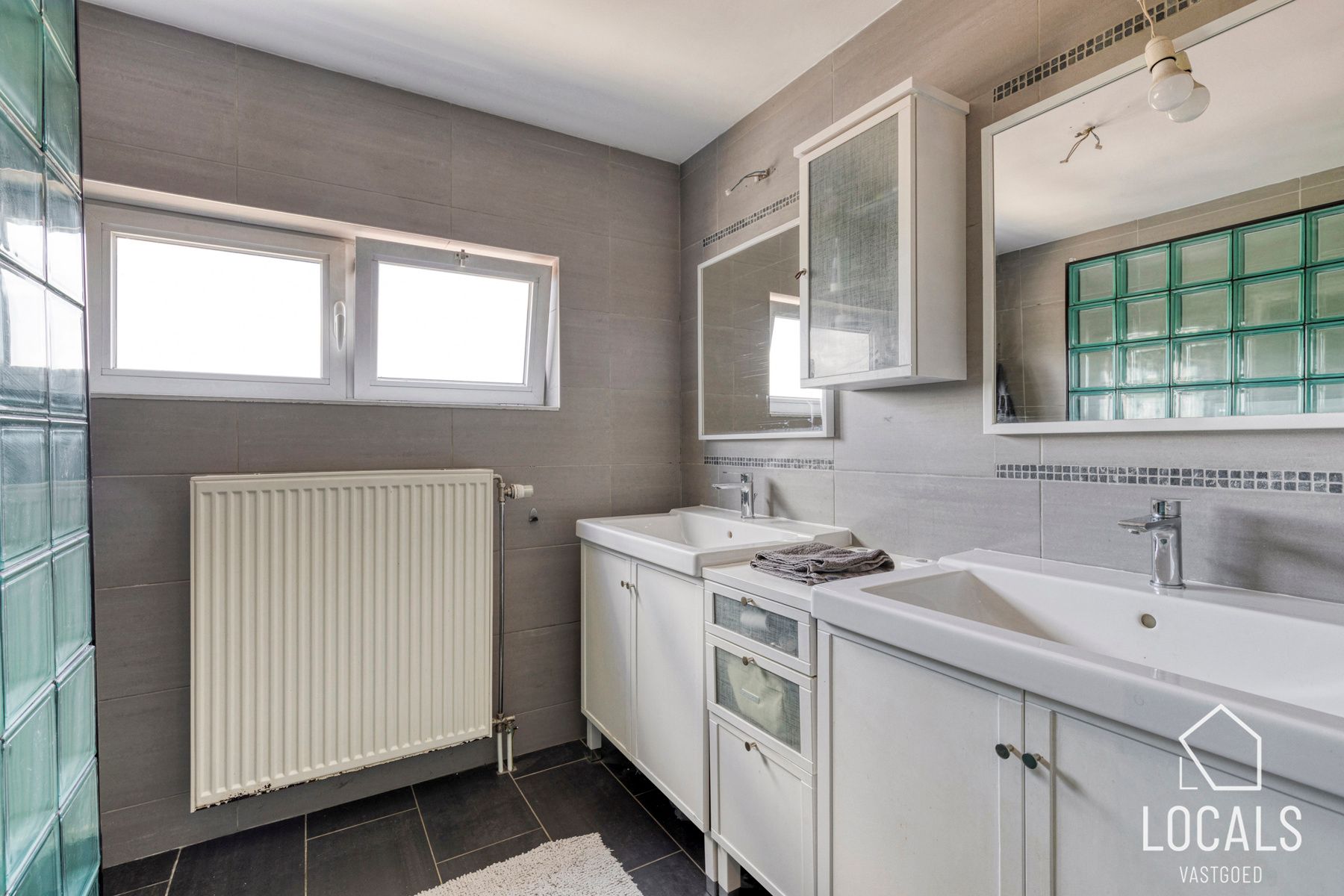 Instapklaar duplexappartement in het centrum van Haaltert foto 11