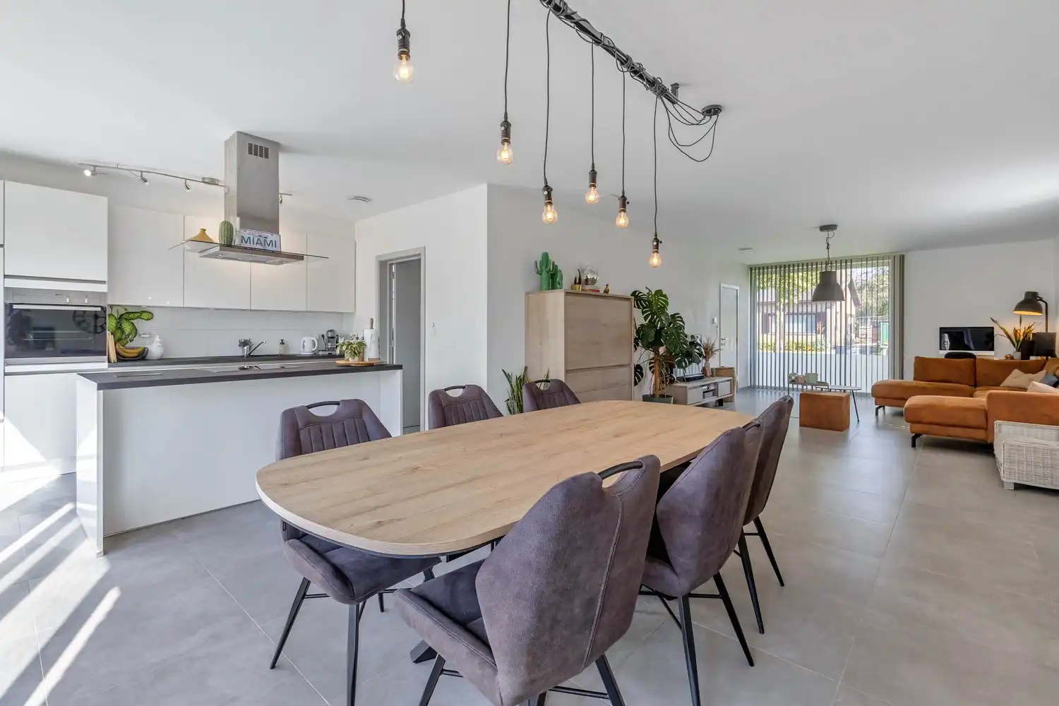 Recente energiezuinige woning met 4 slaapkamers in het bosrijke Wiemesmeer (Zutendaal) foto 6