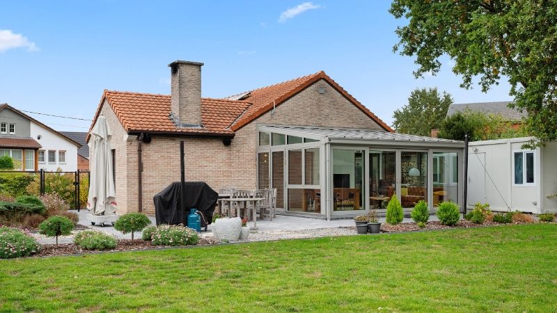 Landhuis alles gelijkvloers van 150m² op 19 are 58 ca foto 2