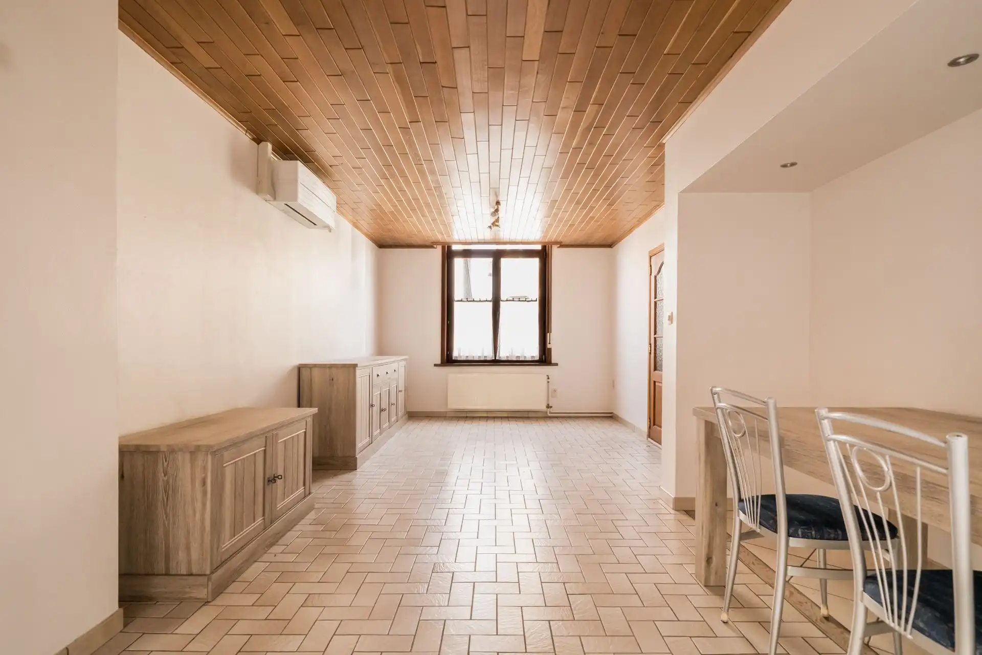 Eengezinswoning met 3 slpks en tuin! foto 7