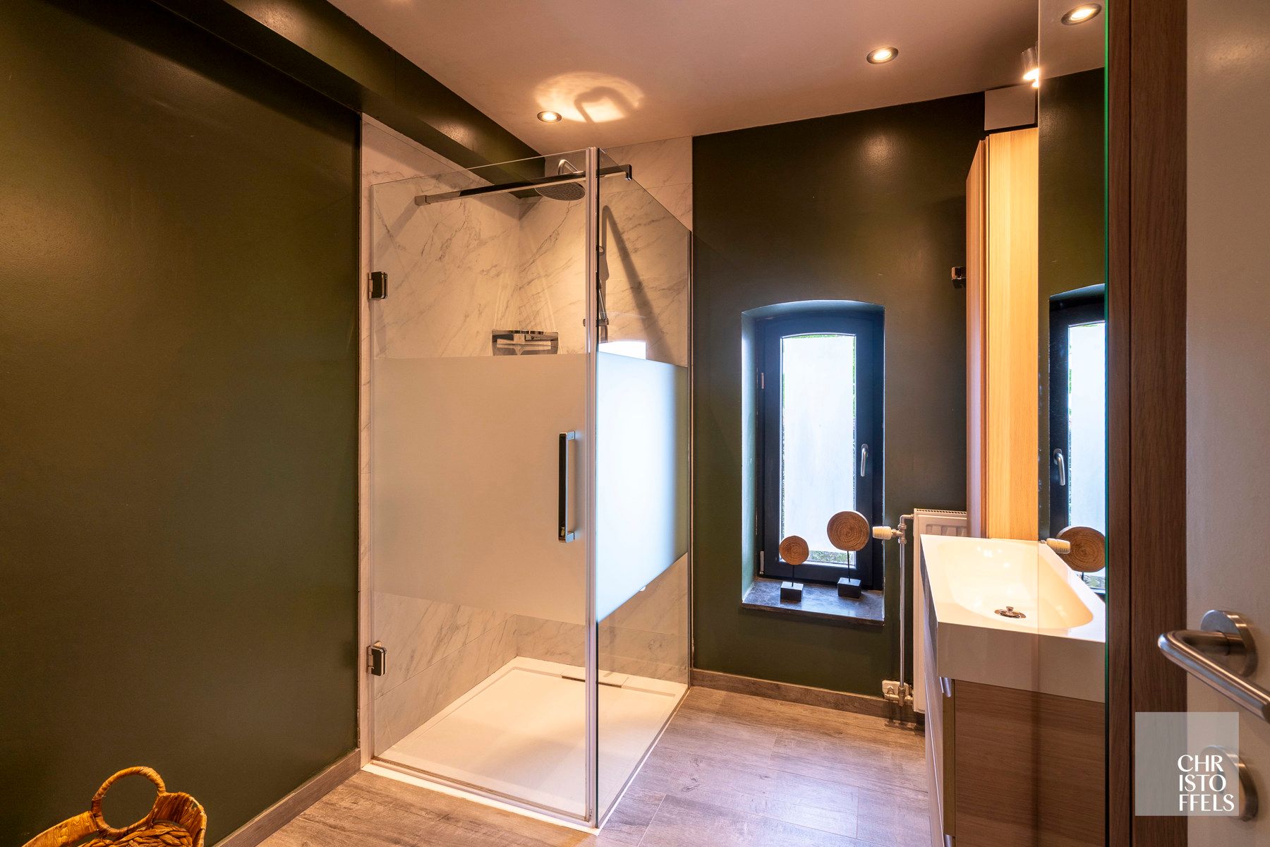 Appartement (90m²) in historische vierkantshoeve te Bilzen! foto 2