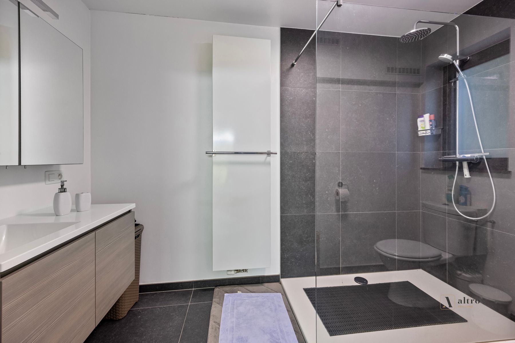 Stijlvolle villa met zwembad in groene buurt te Aalter foto 19