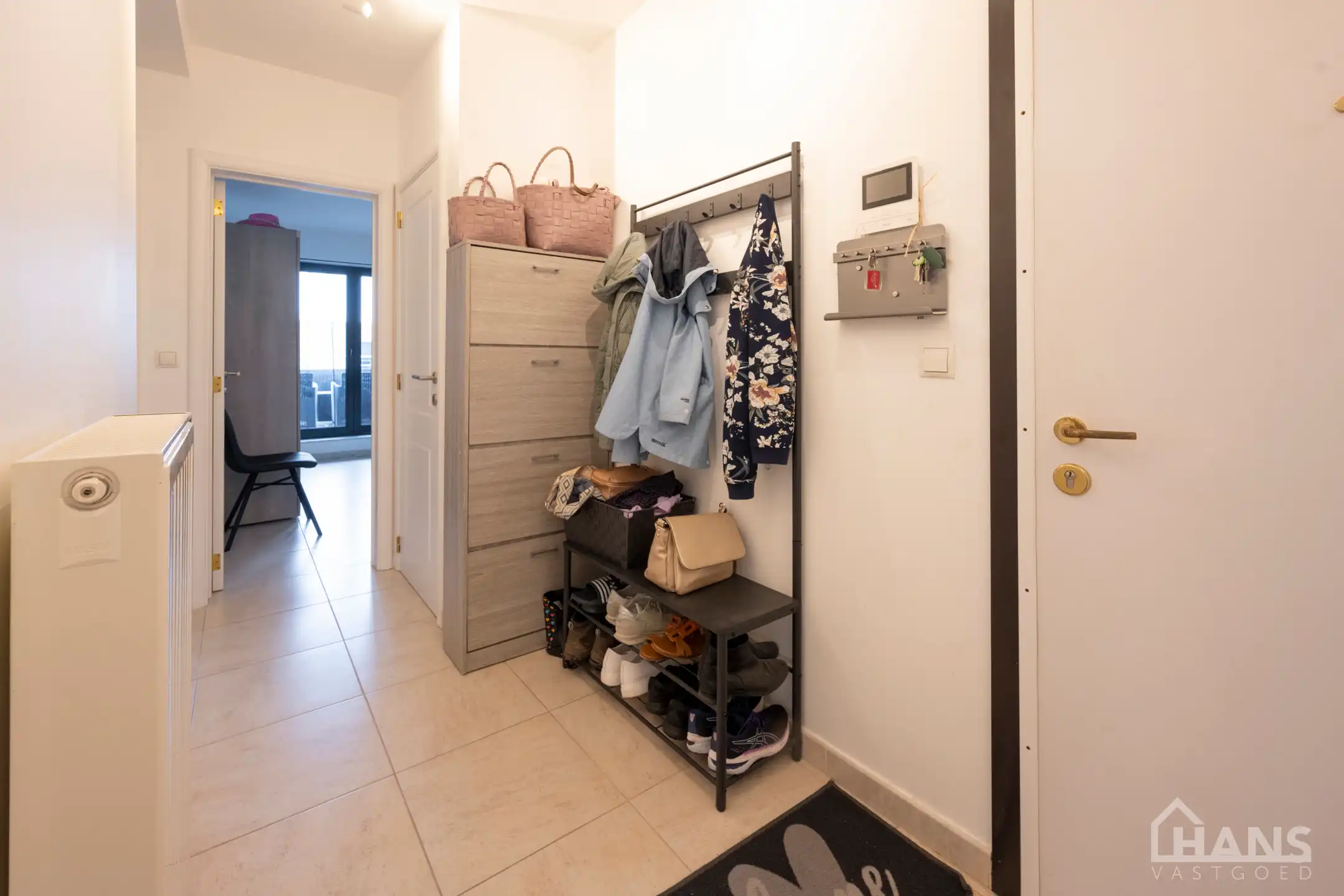 Instapklaar appartement met garagebox foto 6