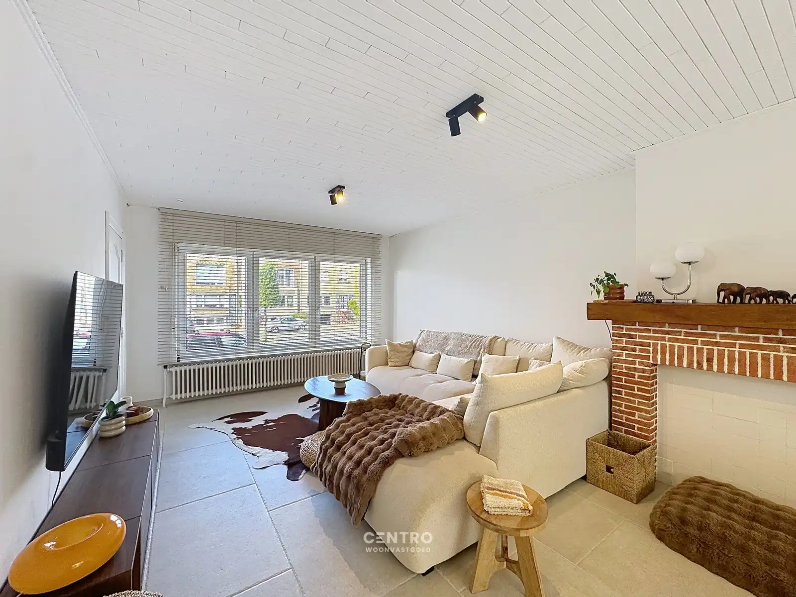 SMAAKVOL afgewerkte woning met 3 sllpks, garage én ZUIDger. tuin! foto 3