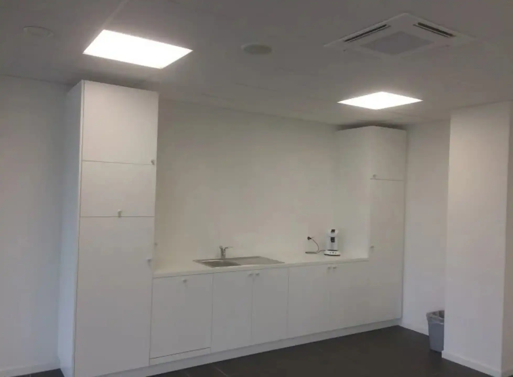 Kantoor en optie tot magazijn in de Haven  foto 9