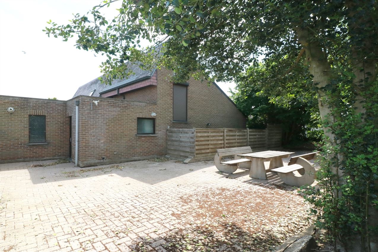 label c, architecturaal plaatje, 6 slpk. mogelijk foto 61