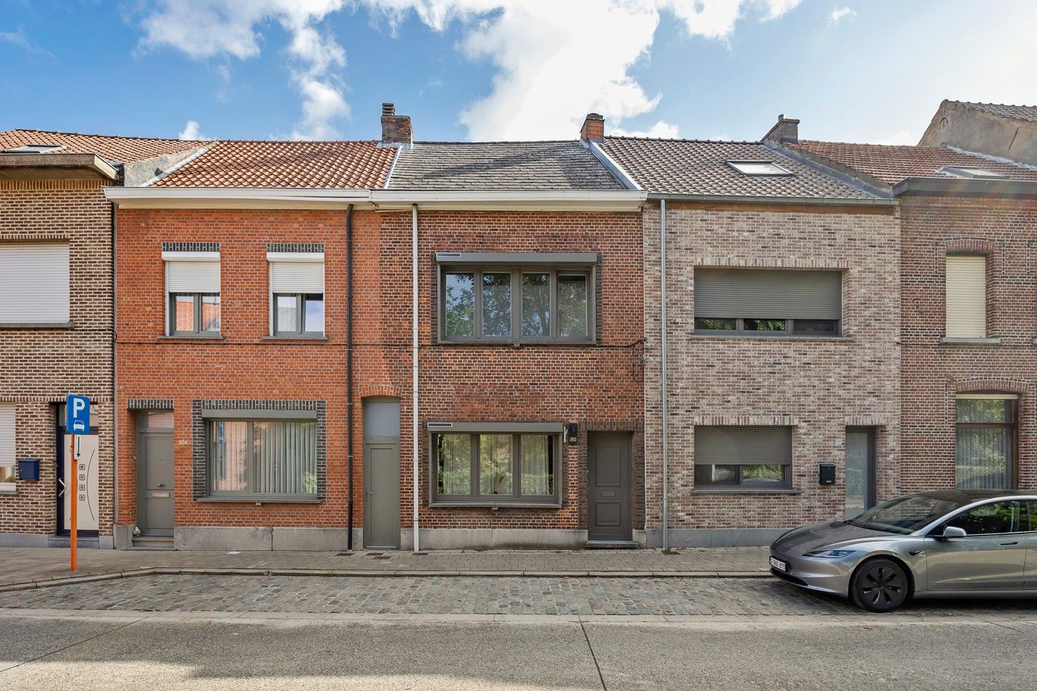 Ruime gezinswoning met 4 slaapkamers, prachtige tuin en garage in Boom foto 20
