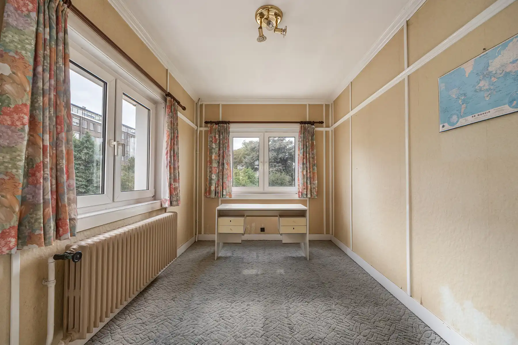 Riante, te renoveren woning op toplocatie  foto 15