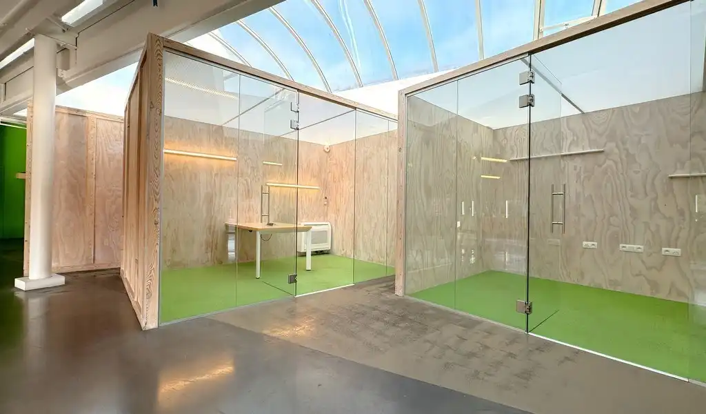 Kantoren te huur aan Kortrijksestw in Sint-Denijs-Westrem foto 3