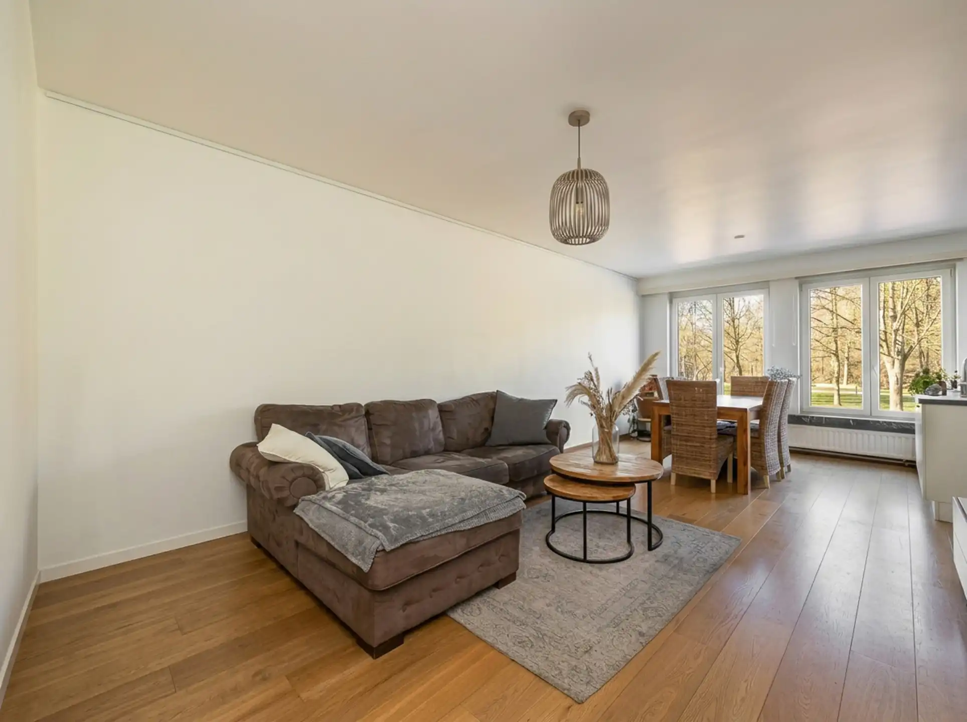 Uniek opbrengsteigendom op top locatie (3 app + 3 parkings) foto 3