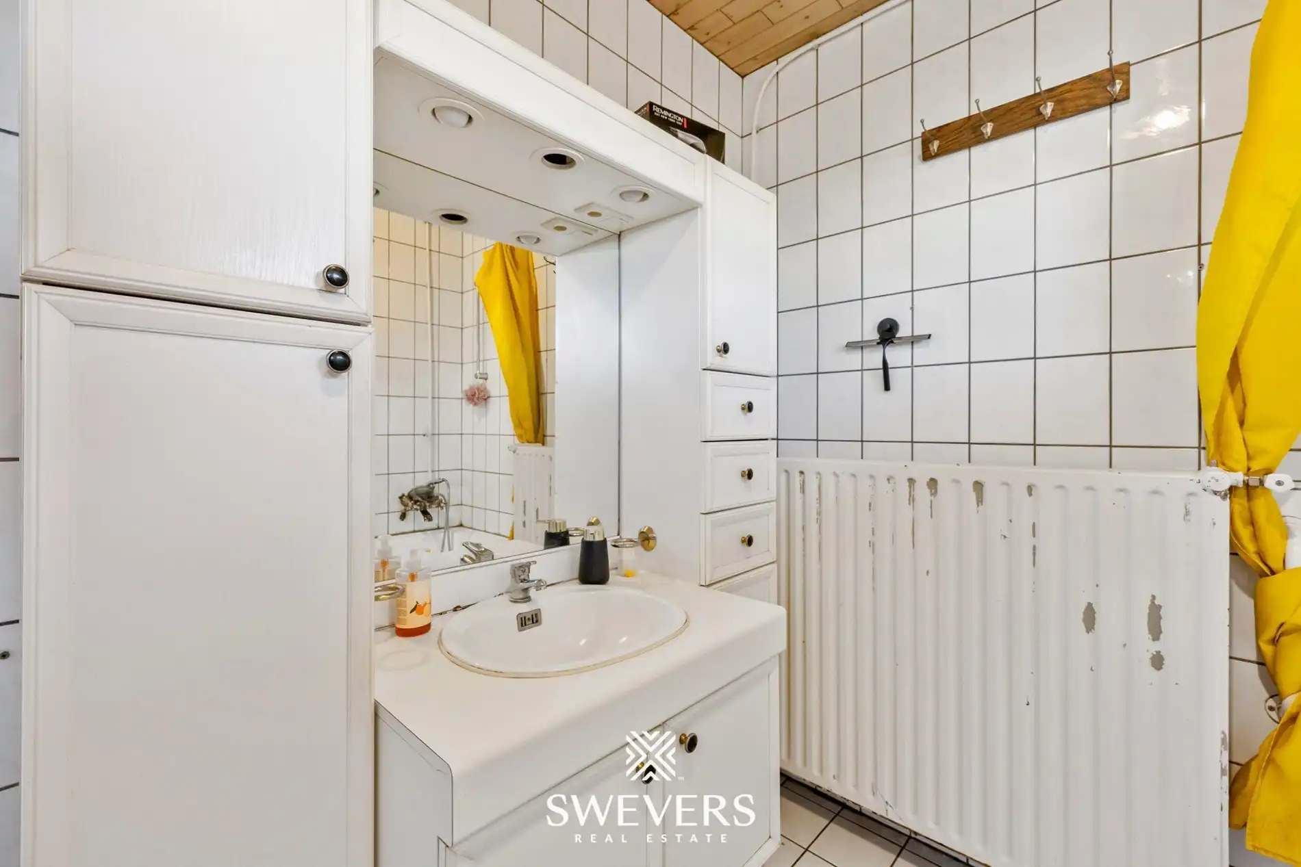 Te renoveren open bebouwing met ruime volumes en zuidgericht perceel in Heusden   foto 24