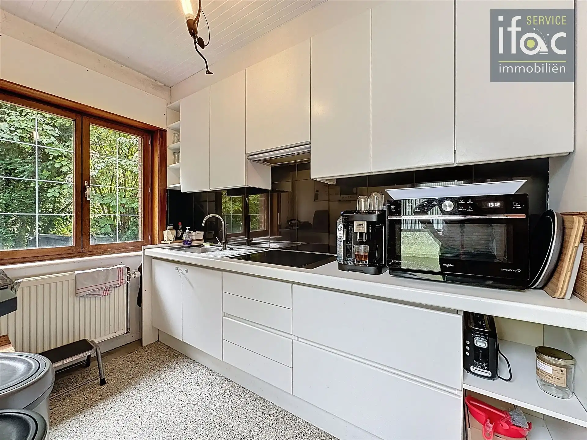 Super gelegen villa in het centrum van Sint-Joris-Weert foto 8