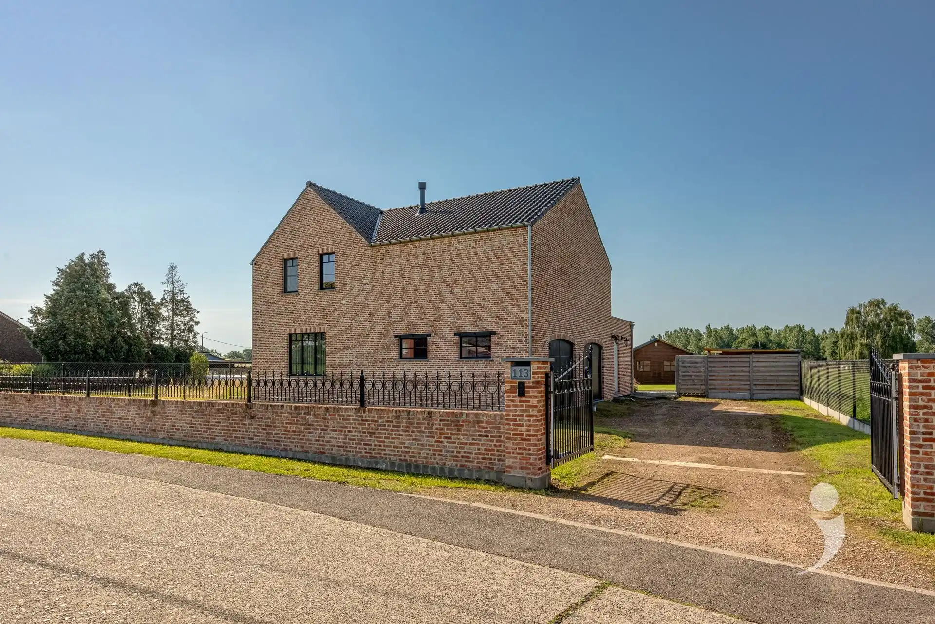 Ruime landelijke villa op een prachtig omheind perceel te Westerlo foto 2