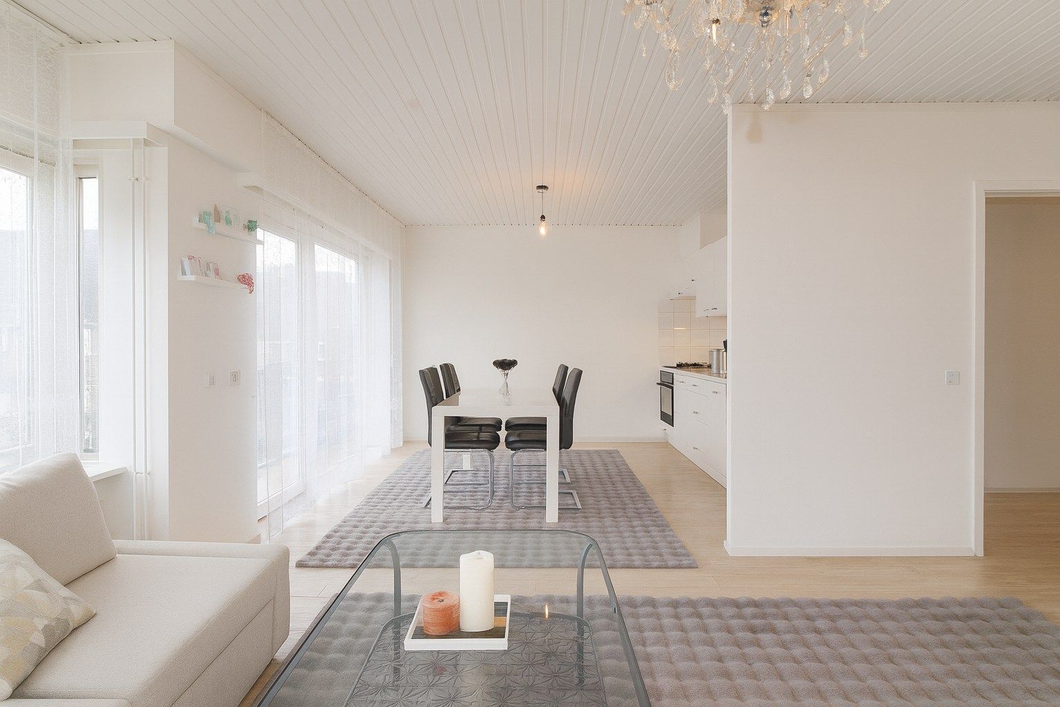 Te koop: Charmant en lichtrijk appartement met twee terrassen op toplocatie in Sint-Niklaas! foto 4