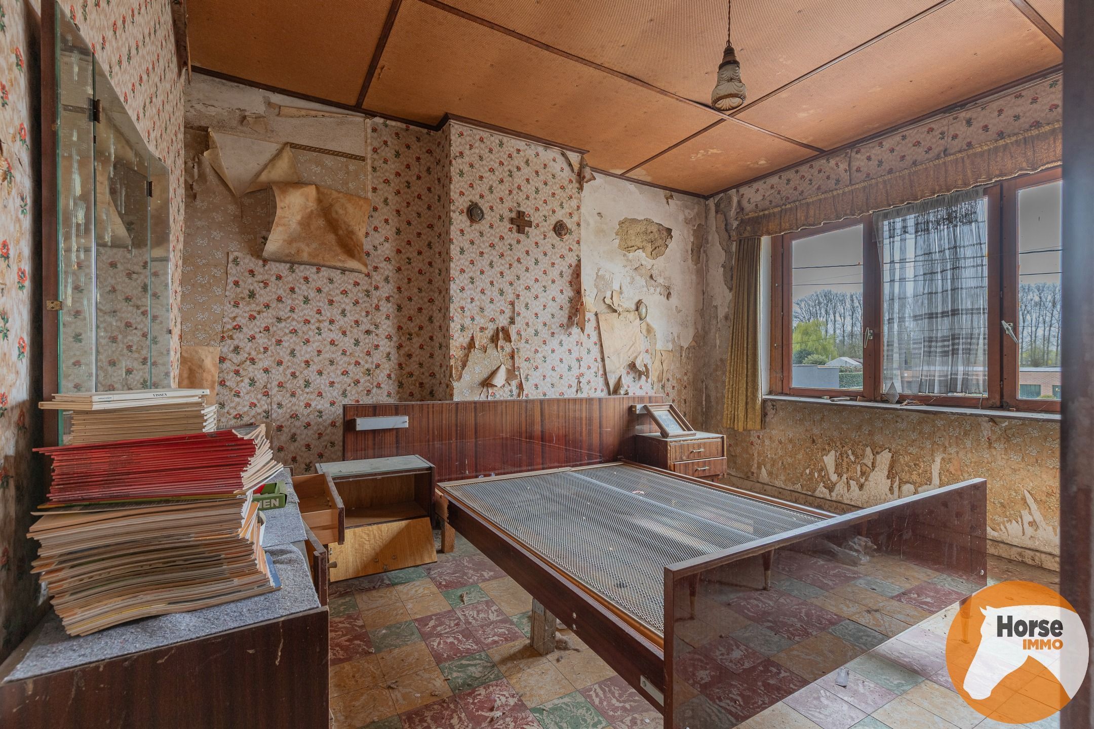 HAALTERT-  Renovatieproject met veel potentieel op 43a 84ca! foto 12
