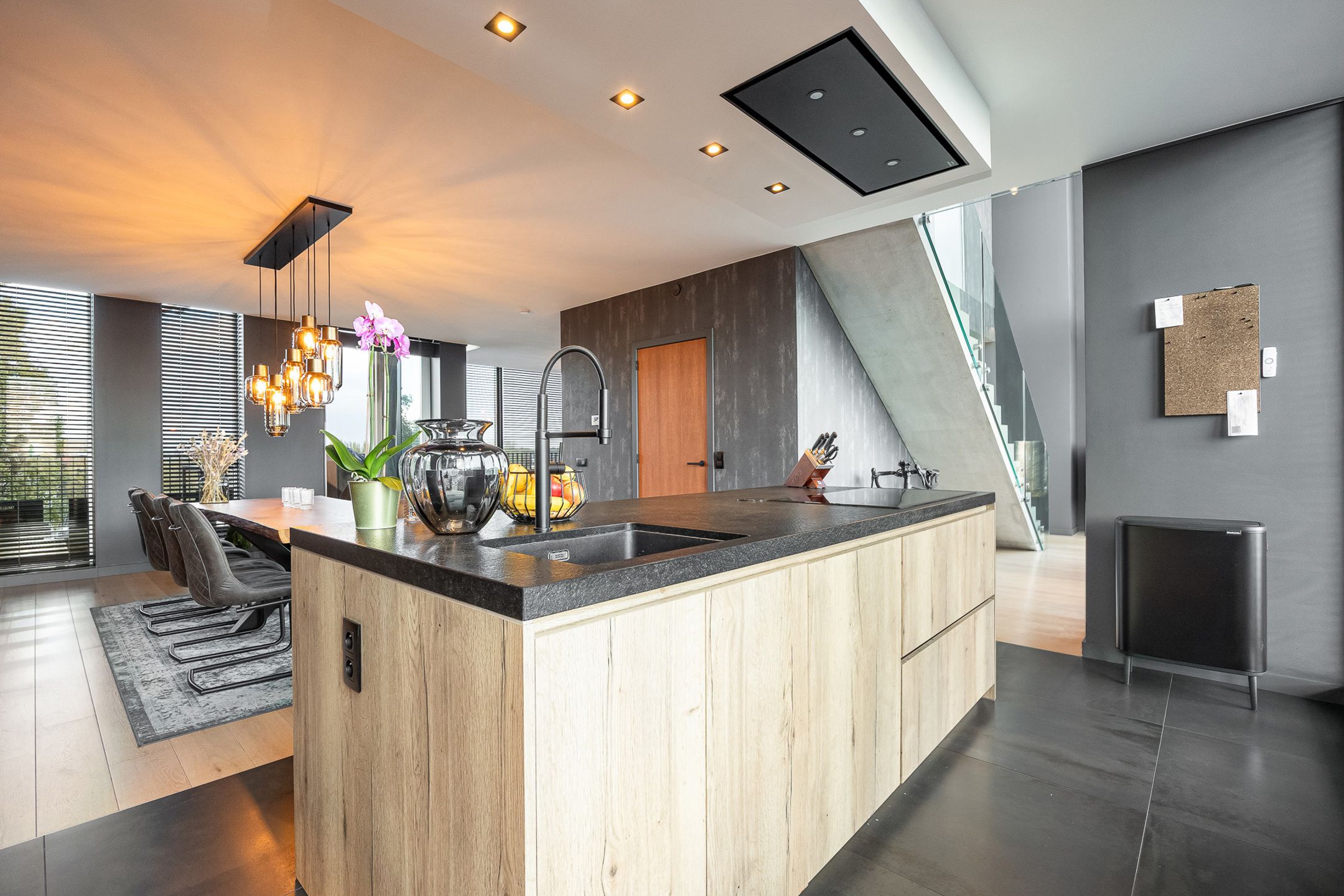 Luxueus duplexappartement van 204 m² foto 8