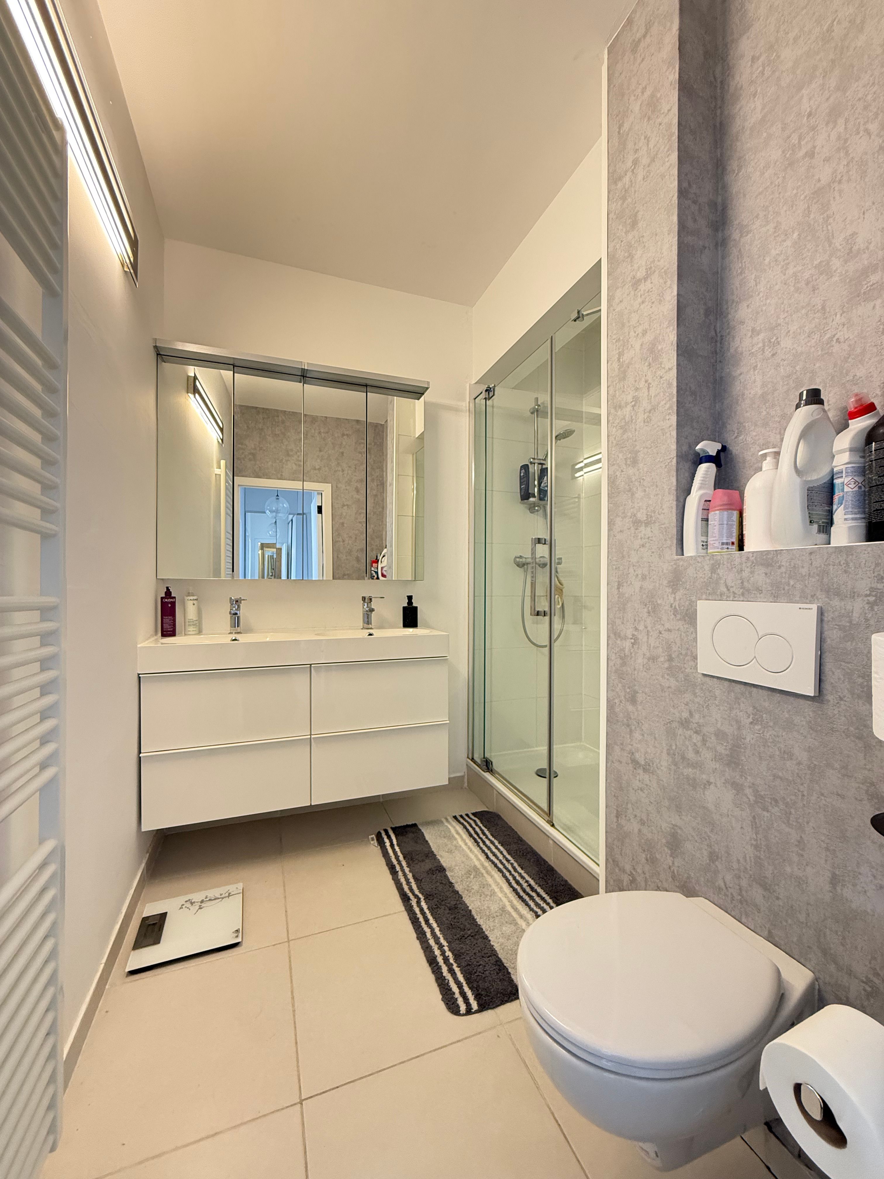 Stijlvol appartement op pleinlocatie foto 7