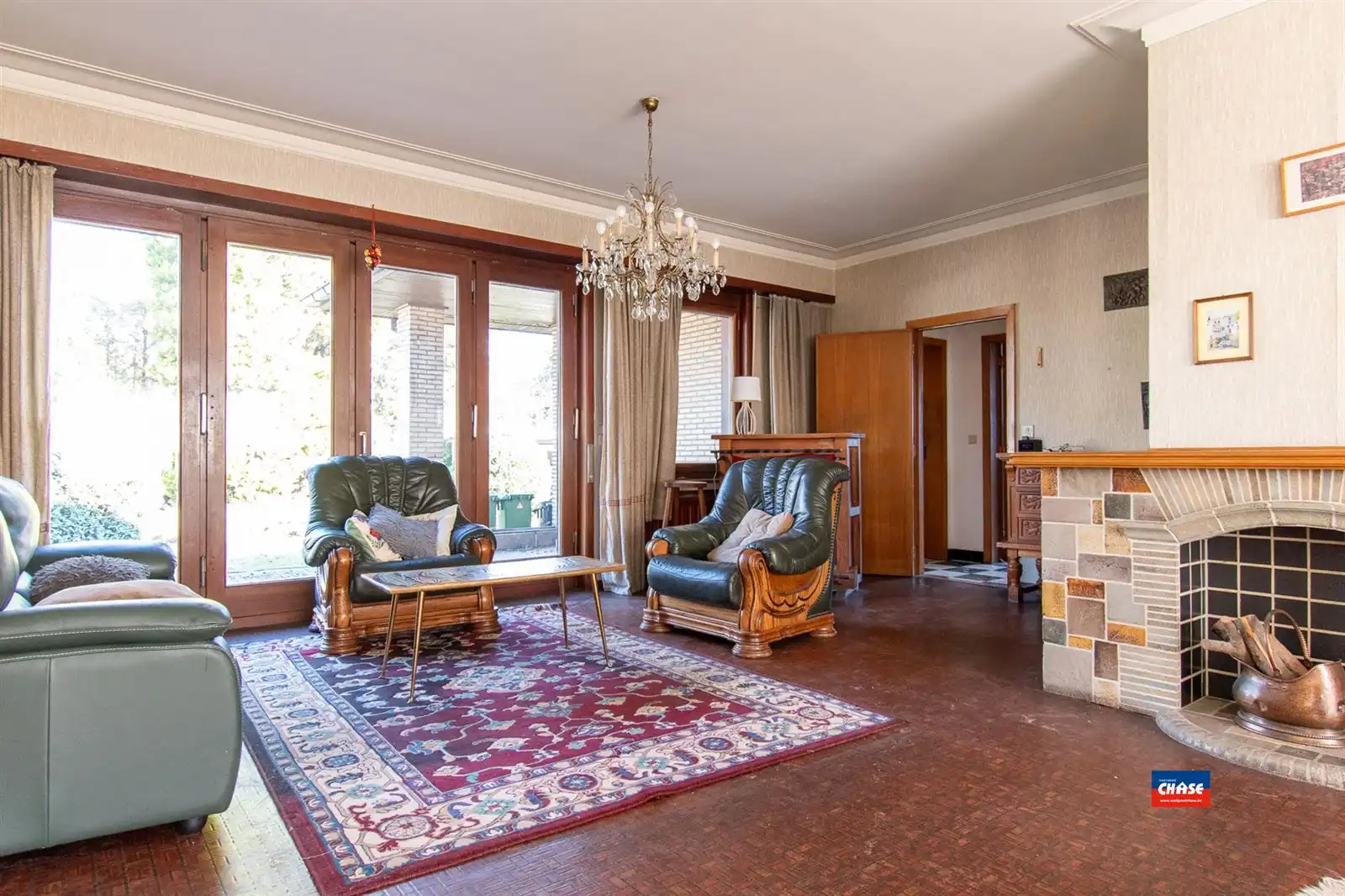 Ruime open gezinswoning met tuin en twee garageboxen  foto 9