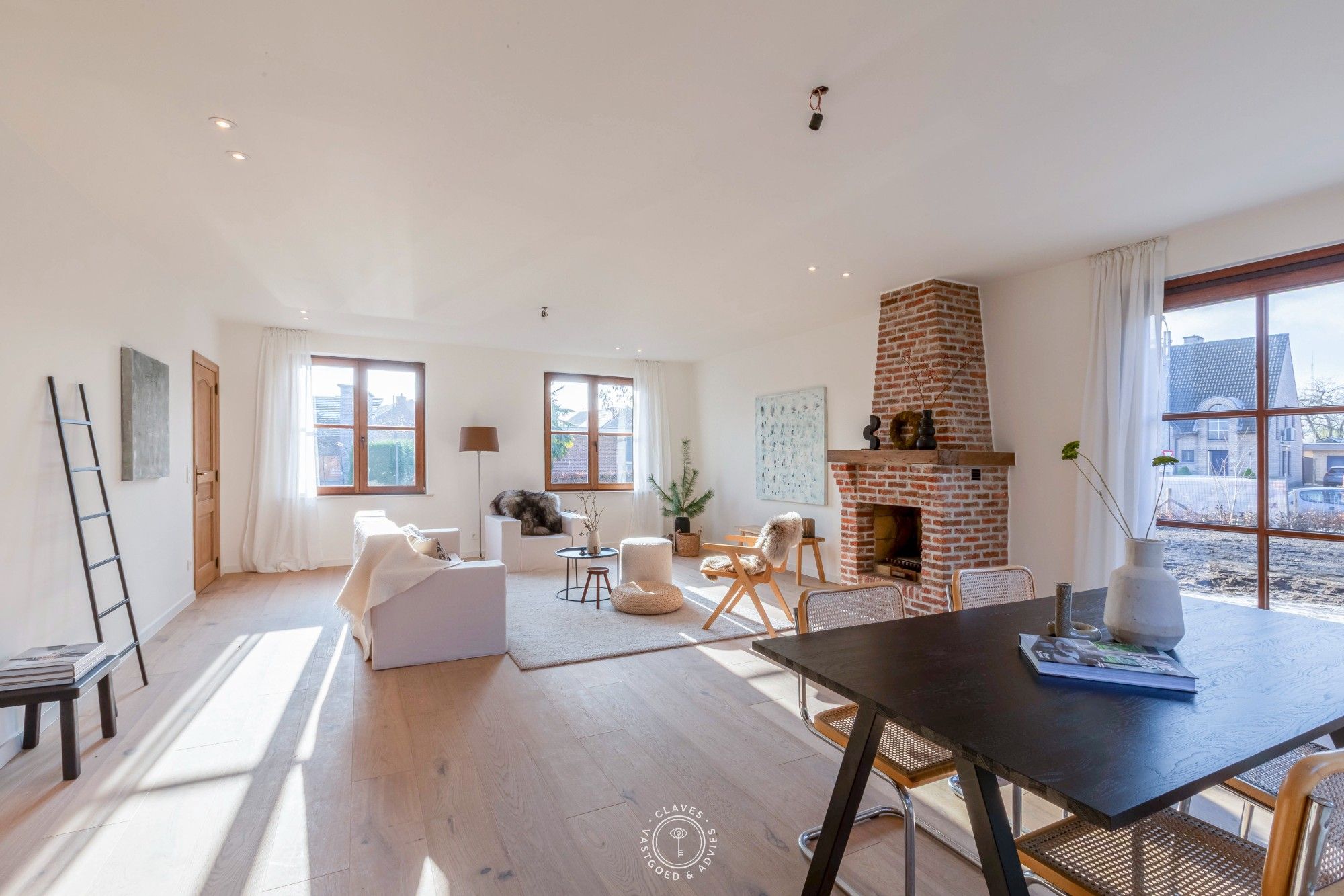 Prachtig gerenoveerde villa met westelijk georiënteerde tuin foto 10