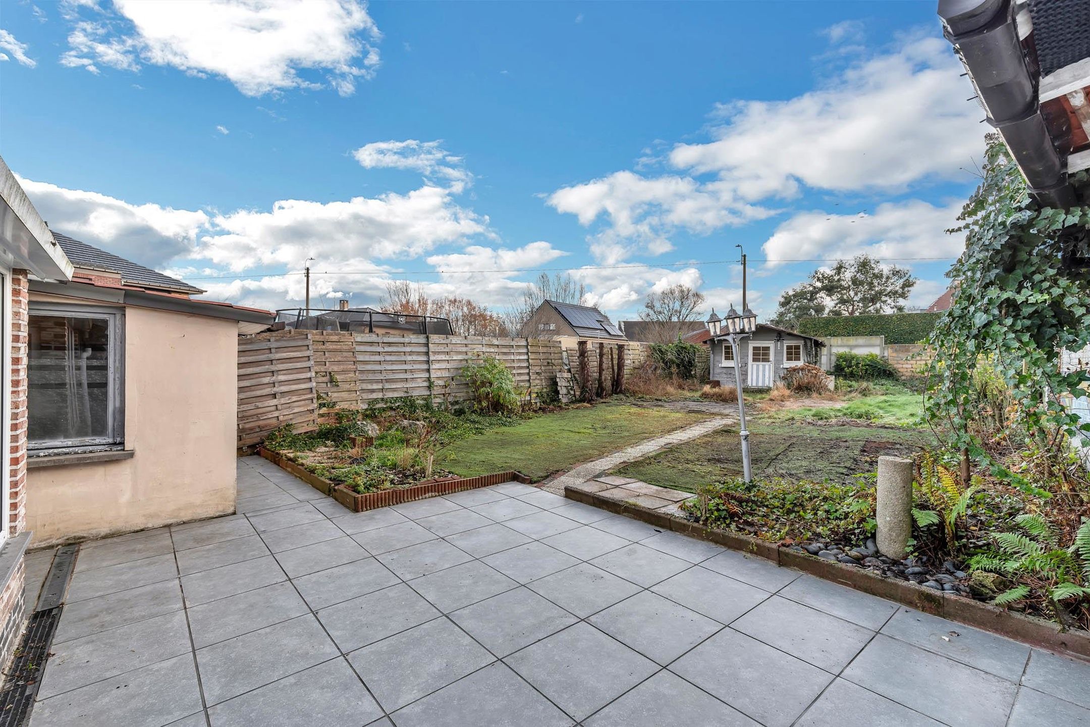 Te renoveren woning op toplocatie in Lede foto 8