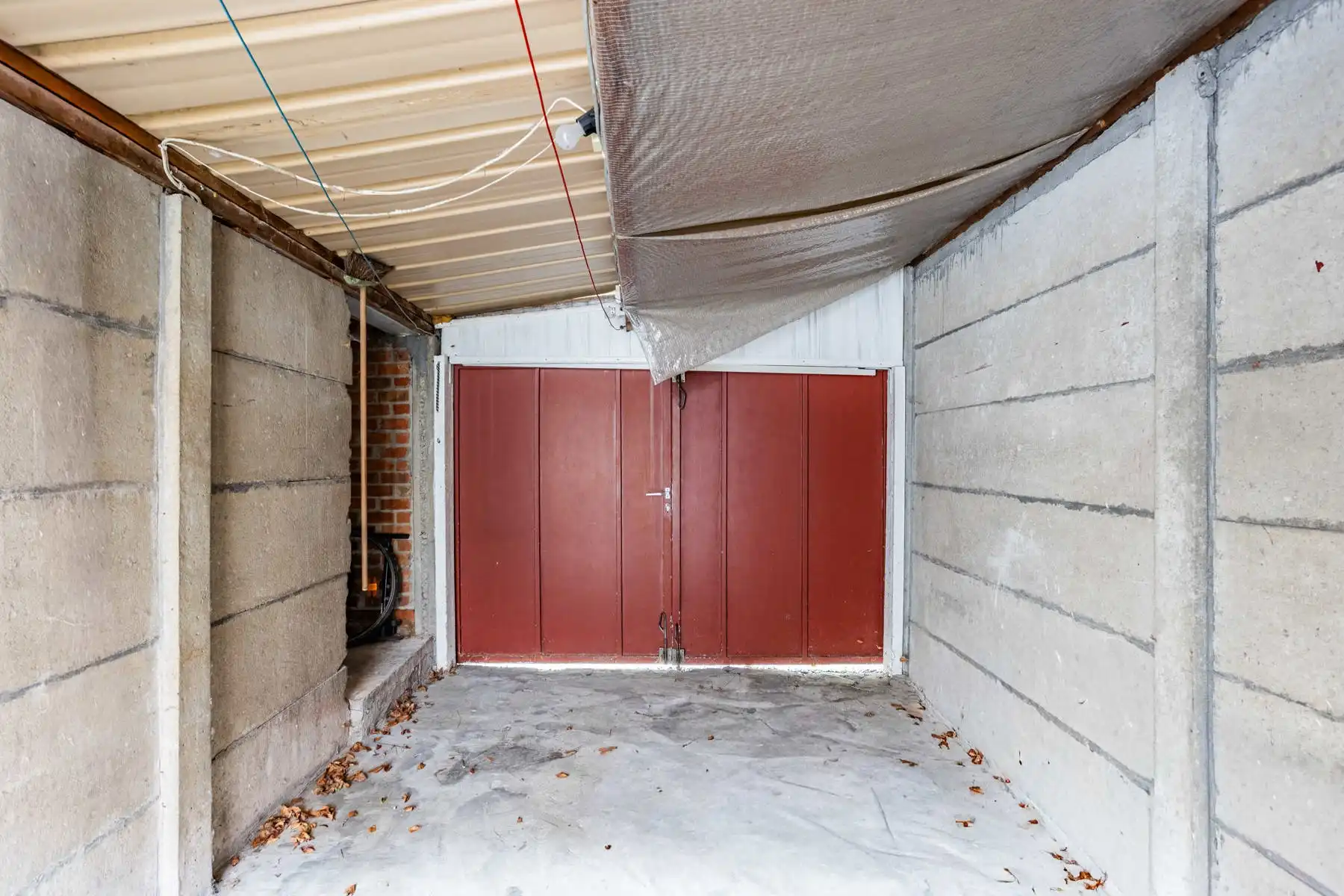 Leuke op te frissen woning aan de stadsrand! foto 22