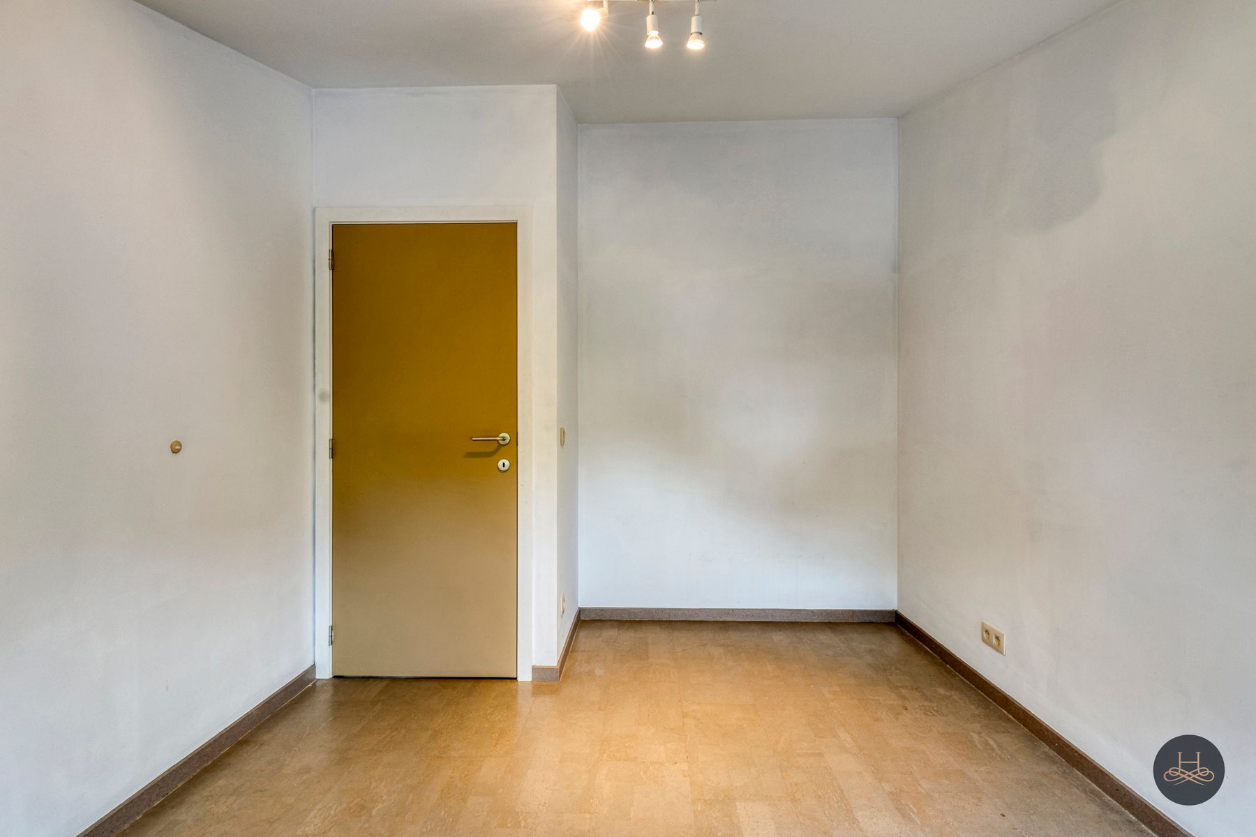Karaktervol appartement op gunstige ligging foto 9